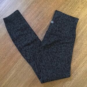 Lululemon Align 25” size 4